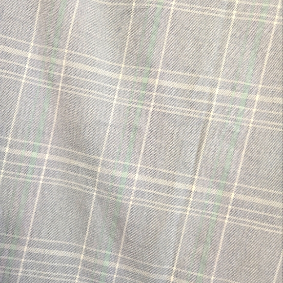 Banana Republic Plaid Mini Skirt In Size 6Tall - Picture 2 of 7